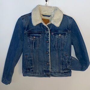 Levi's Sherpa lined Premium red tag Leather Patch Trucker Jacket